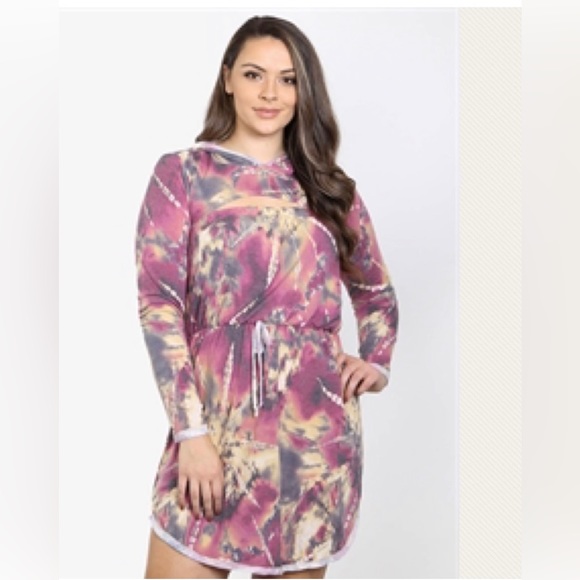 ➕The CURVE By Judani. Dress & Cropped Hoodie Set. Color:Magenta. Size:Plus - Picture 2 of 5